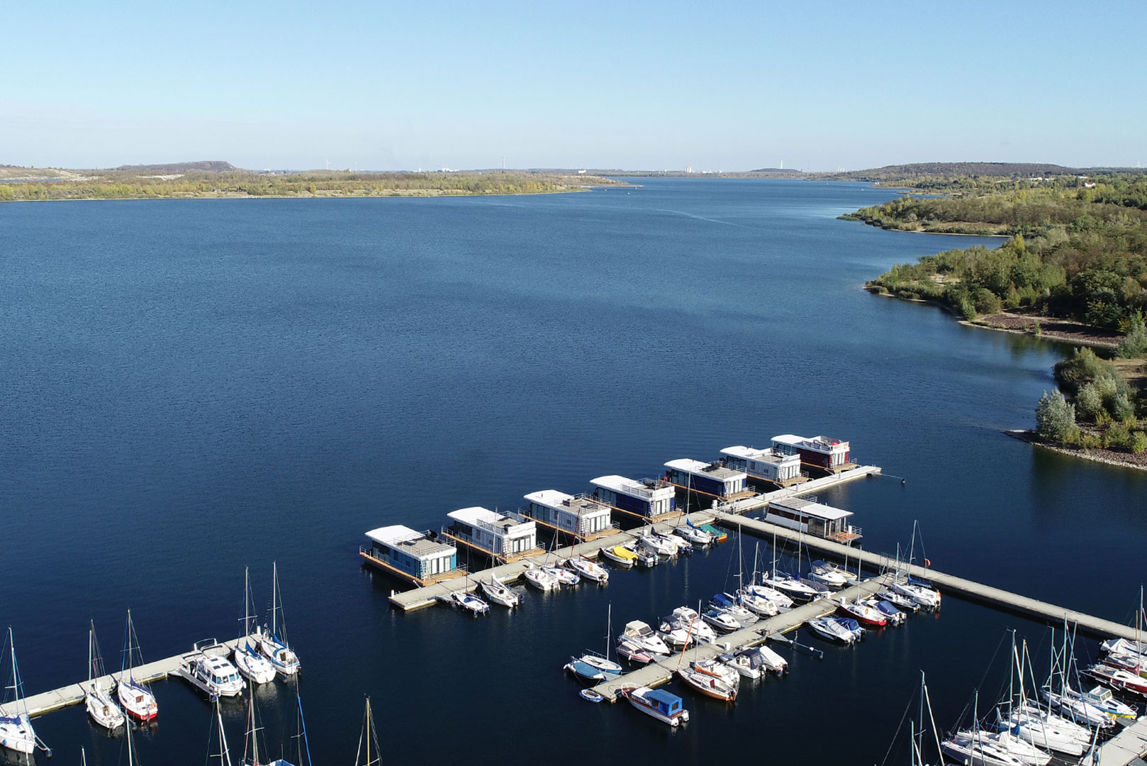 schwimmende haeuser geiseltalsee sachsen anhalt