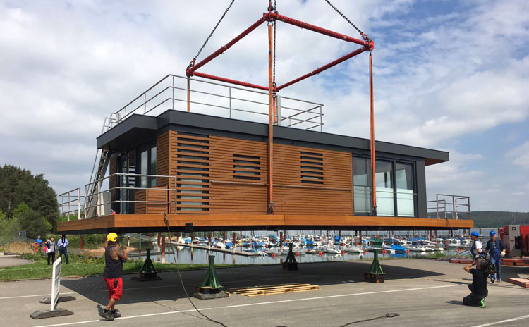 floating house brombachsee bayern musterhaus